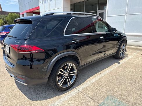 Used 2020 Mercedes-Benz GLE 350 4MATIC image 3