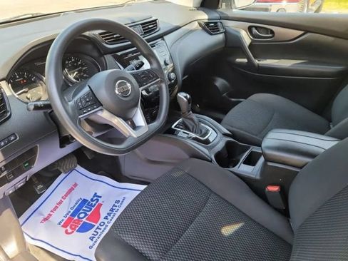 Used 2017 Nissan Rogue Sport S w/ S Appearance Package AWD/4WD image 12