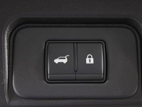 New 2026 Nissan Rogue SV image 21