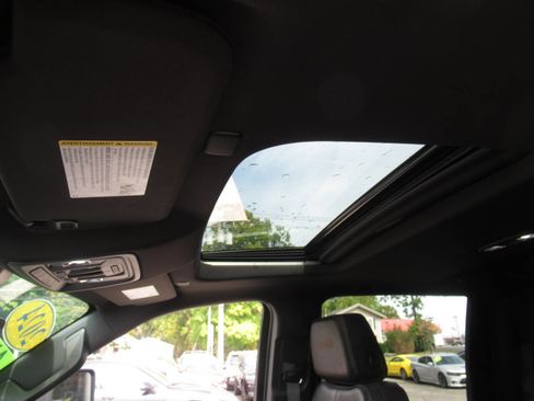 Used 2024 Chevrolet Silverado 3500 High Country w/ High Country Premium Package image 30