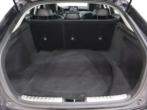 Used 2019 Kia Stinger w/ Sun & Sound Package RWD image 33