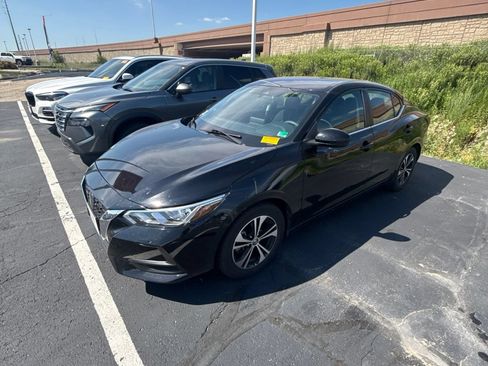 Certified 2023 Nissan Sentra SV FWD image 3