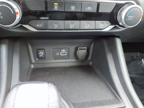 Certified 2024 Nissan Sentra S image 18