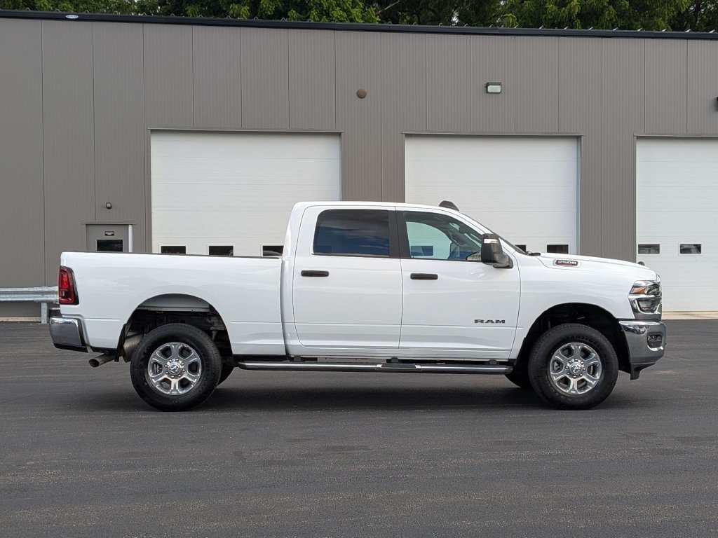 Used 2026 RAM 2500 Big Horn AWD/4WD image 8