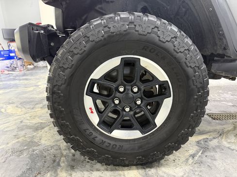 Used 2022 Jeep Wrangler Unlimited Rubicon w/ LED Lighting Group image 26