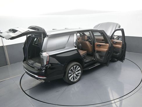 Used 2025 Chevrolet Tahoe High Country image 87