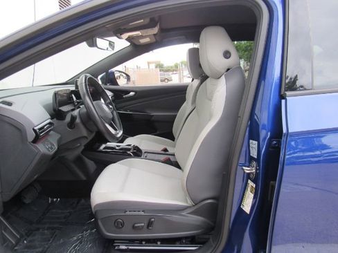 Used 2022 Volkswagen ID.4 Pro S image 15