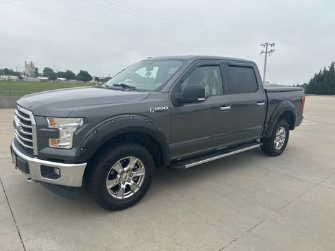 Used 2017 Ford F150 XLT w/ Equipment Group 302A Luxury AWD/4WD image 1