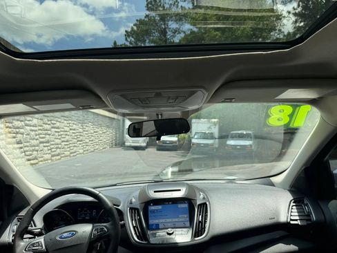 Used 2018 Ford Escape SEL FWD image 22