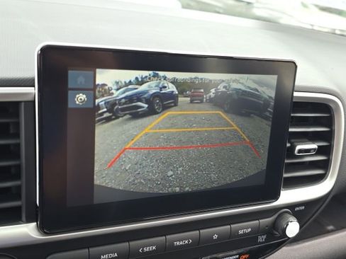 New 2026 Hyundai Venue SEL image 9