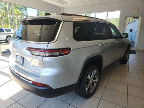 New 2025 Jeep Grand Cherokee L Limited w/ Luxury Tech Group II image 7