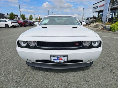 Used 2014 Dodge Challenger R/T image 8