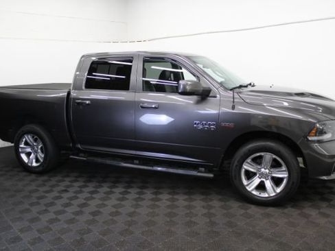 Used 2015 RAM 1500 Sport w/ Convenience Group AWD/4WD image 4