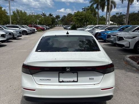 Used 2025 Honda Accord SE image 8