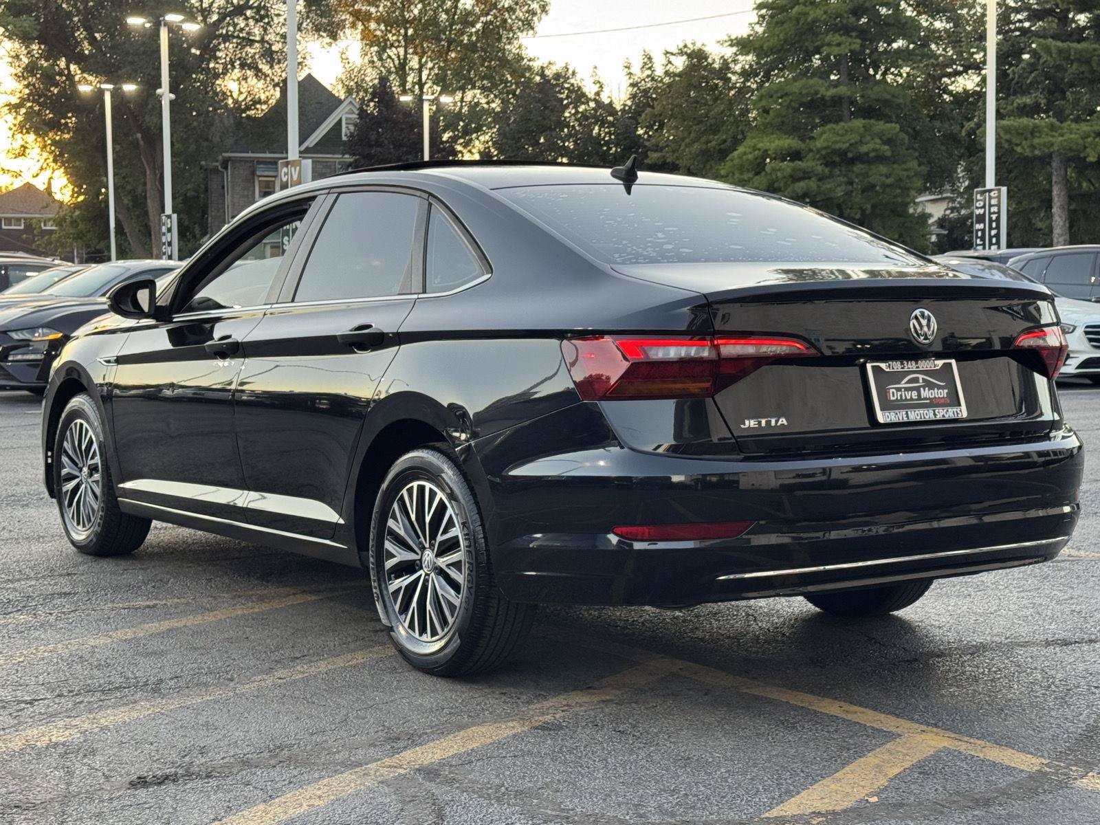 Used 2019 Volkswagen Jetta SEL FWD image 5