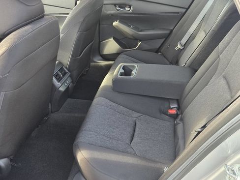 Certified 2025 Honda Accord SE image 11