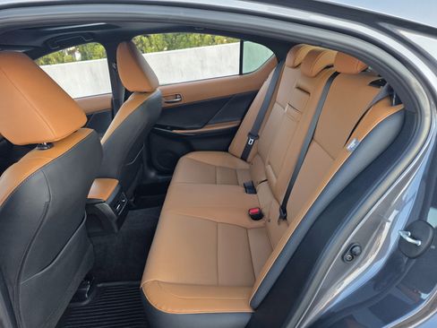 Used 2025 Lexus IS 350 F Sport image 21