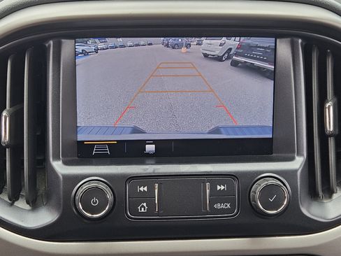 Used 2019 Chevrolet Colorado Z71 AWD/4WD image 23