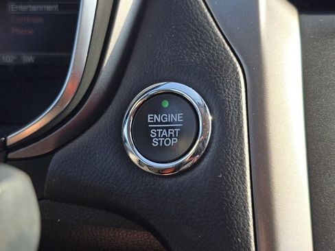 Certified 2020 Ford Fusion SE FWD image 28