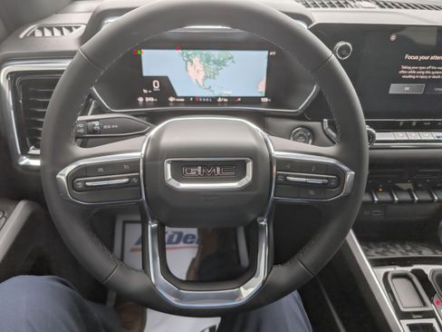 New 2026 GMC Canyon Elevation image 16