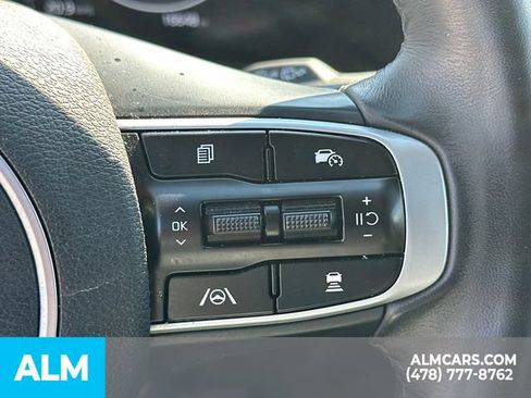 Used 2025 Kia Sportage SX FWD image 31