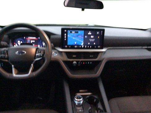 Used 2025 Ford Explorer ST-Line AWD/4WD image 23