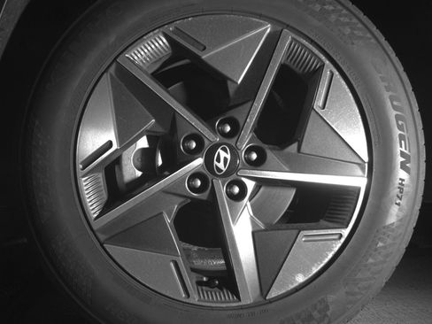 Used 2025 Hyundai Tucson SEL image 12