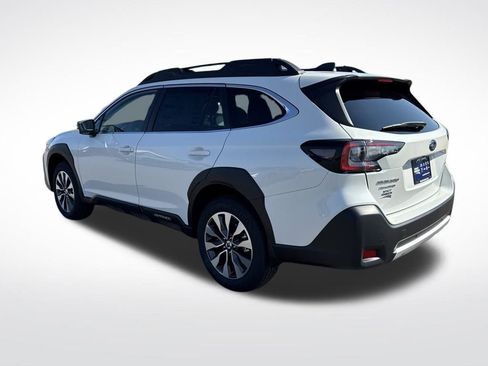 New 2025 Subaru Outback Limited image 4