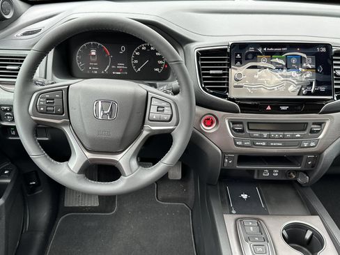 New 2026 Honda Ridgeline RTL image 16
