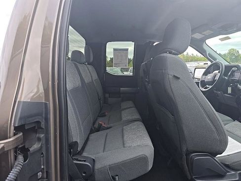 Used 2022 Ford F150 XLT image 33