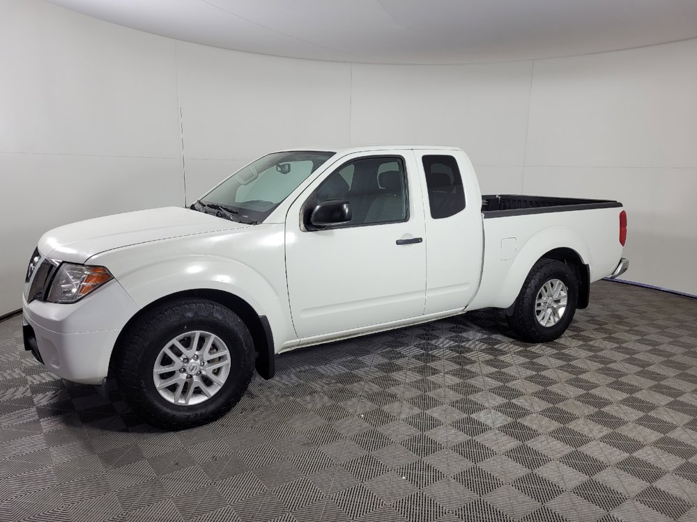 Used 2021 Nissan Frontier SV RWD image 2