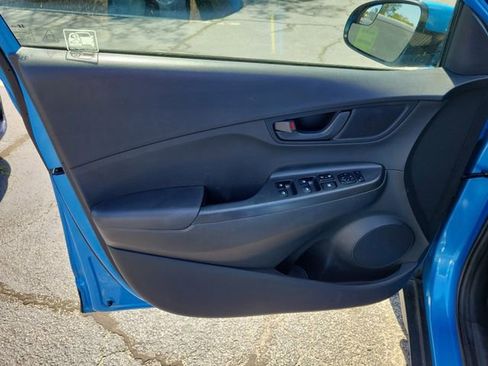 Used 2020 Hyundai Kona SE FWD image 8