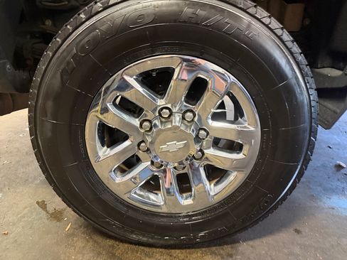 Used 2017 Chevrolet Silverado 3500 LTZ w/ Duramax Plus Package AWD/4WD image 27