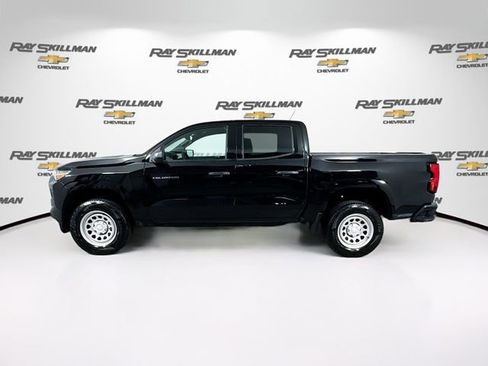 Used 2024 Chevrolet Colorado W/T image 4