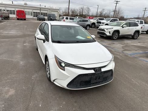Used 2022 Toyota Corolla LE image 23