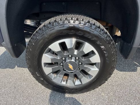Certified 2022 Chevrolet Silverado 2500 Custom w/ Gooseneck/5TH Wheel Package AWD/4WD image 30