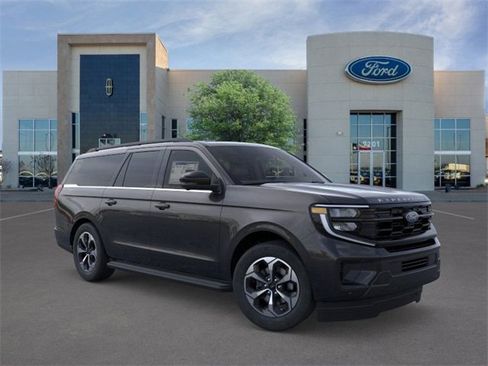 New 2026 Ford Expedition Max Active image 7