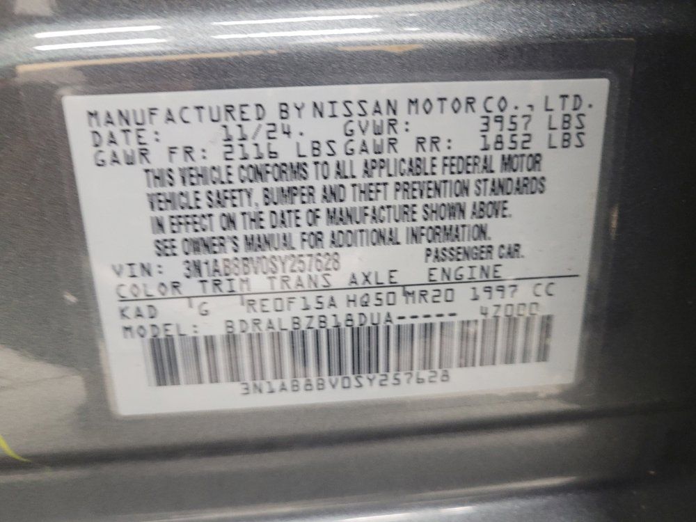 Used 2025 Nissan Sentra S FWD image 33