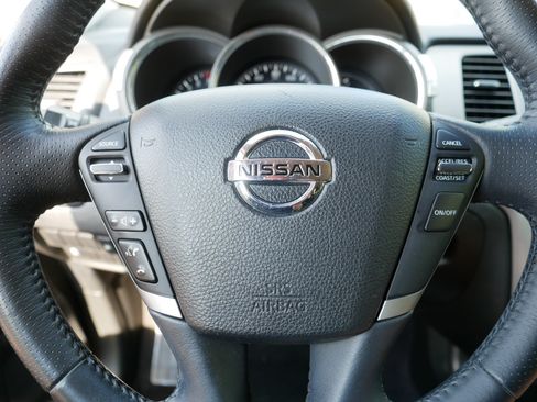 Used 2014 Nissan Murano SV AWD/4WD image 25