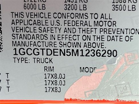 Used 2021 Chevrolet Colorado Z71 w/ LPO, Power Package image 32