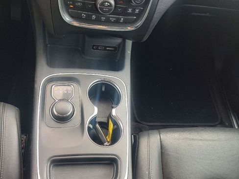 Used 2016 Dodge Durango Limited w/ Nav & Power Liftgate Group AWD/4WD image 17