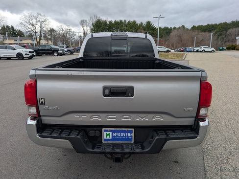 Used 2018 Toyota Tacoma SR5 image 4