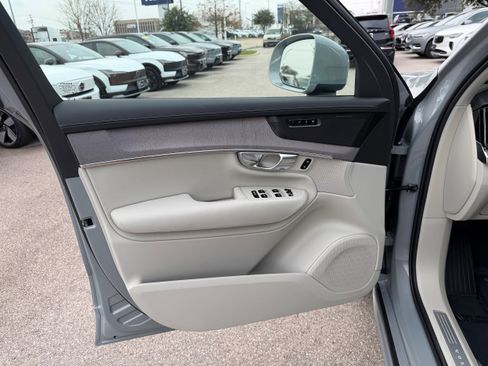 New 2026 Volvo XC90 B6 Ultra AWD/4WD image 17