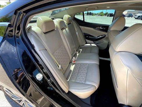 Used 2022 Nissan Maxima Platinum FWD image 28