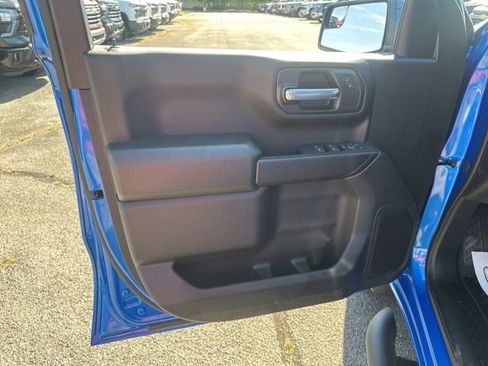 New 2026 Chevrolet Silverado 1500 Custom w/ Turbomax Blackout Package AWD/4WD image 13