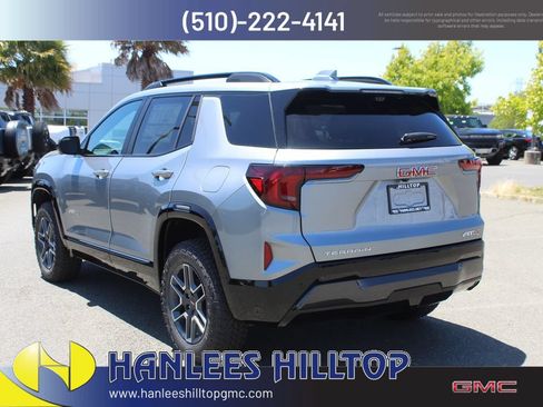 New 2026 GMC Terrain AT4 w/ Technology Package II AWD/4WD image 9
