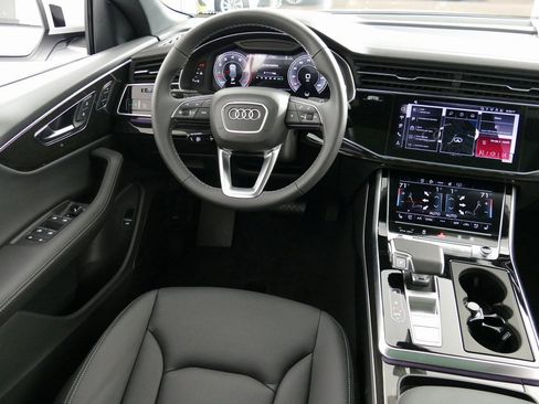 New 2026 Audi Q8 Premium Plus image 25