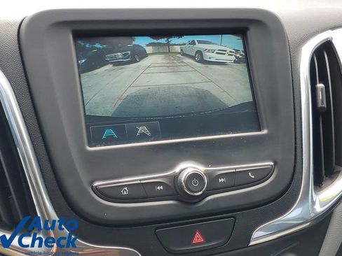 Used 2018 Chevrolet Equinox LT FWD image 25