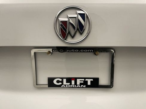 Used 2022 Buick Envision Essence w/ Technology Package II AWD/4WD image 27