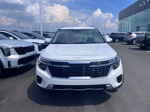 Certified 2024 Kia Seltos EX AWD/4WD image 9